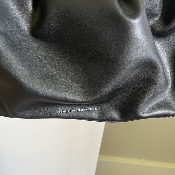 Chain shoulder bag - Picture 2 of 5